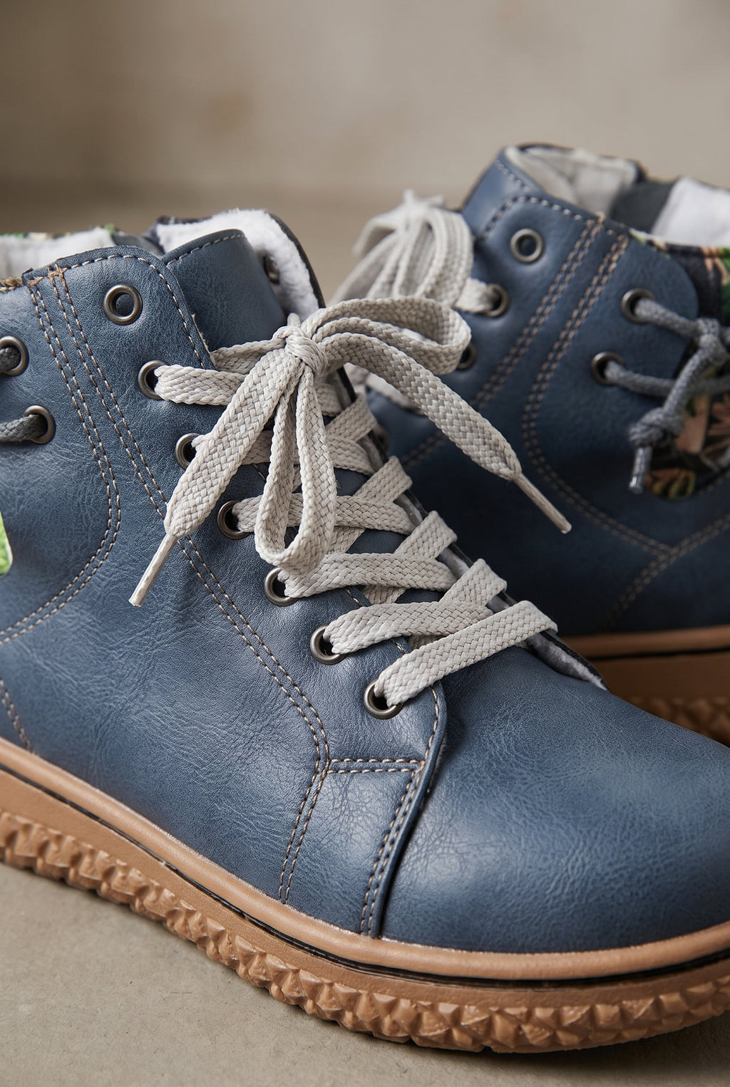 Women's Casual Ankle Boots with Lace-Up Detail - detail closeup