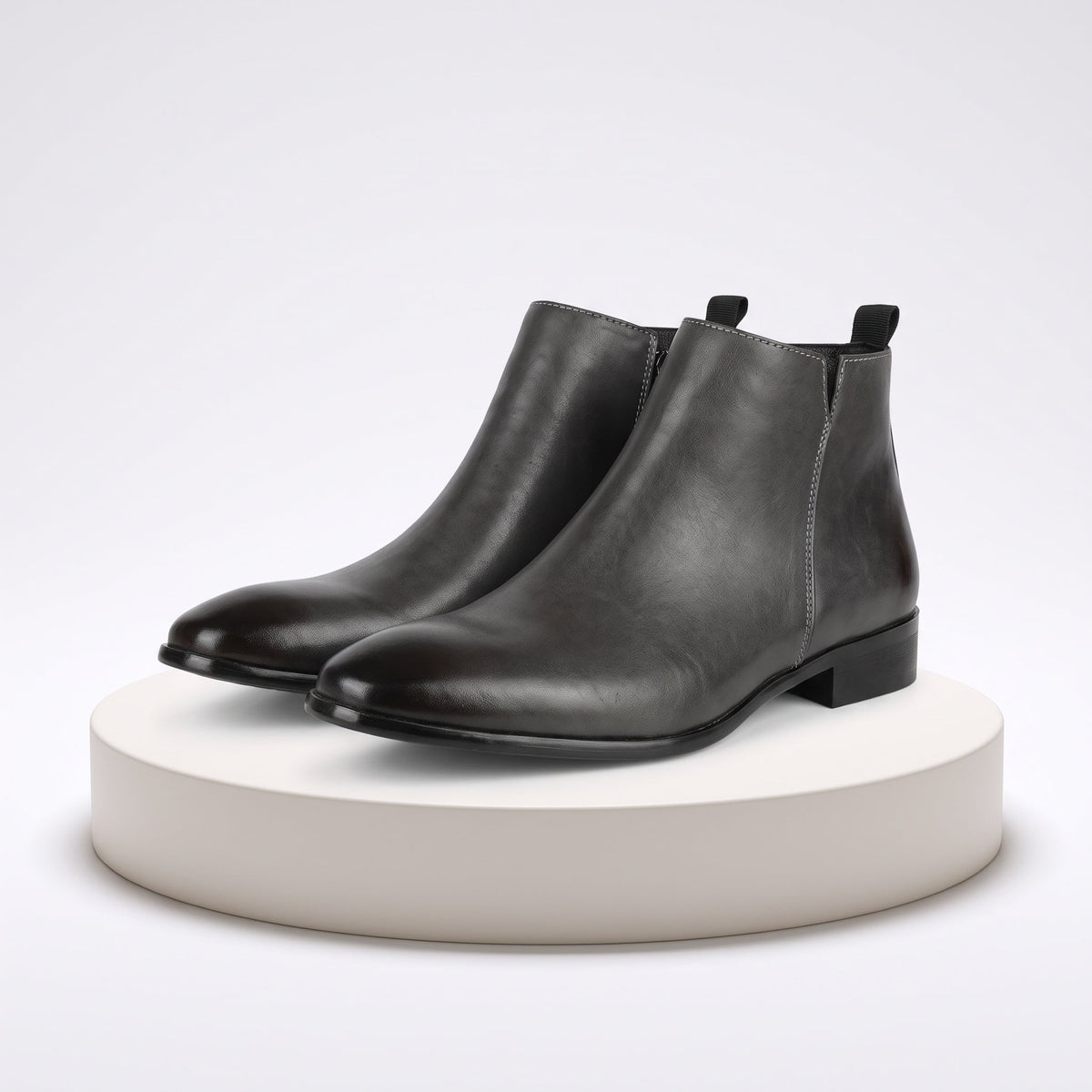 Men's Sleek Leather Chelsea Boots - Dark Grey