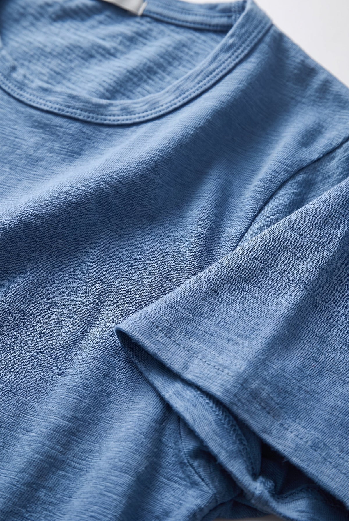 Men's Casual Cotton T-Shirt - detail closeup