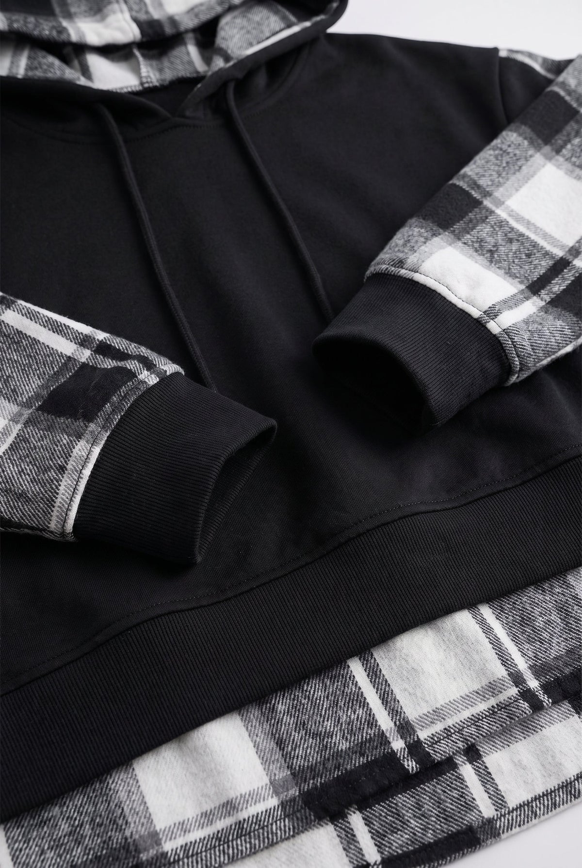 Women's Oversized Plaid Hoodie with Layered Look - detail closeup